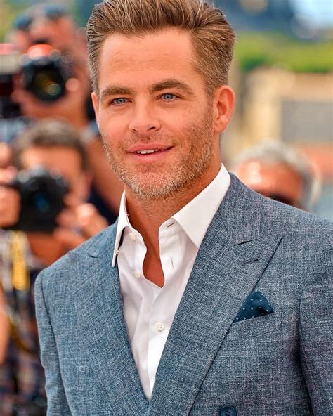 chris pine instagram